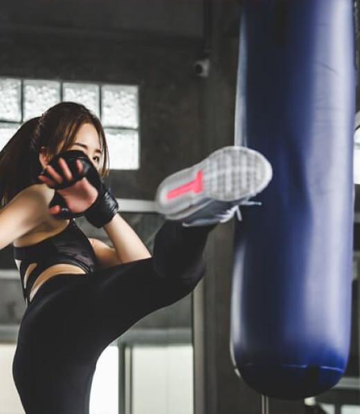 Adult-Kickboxing